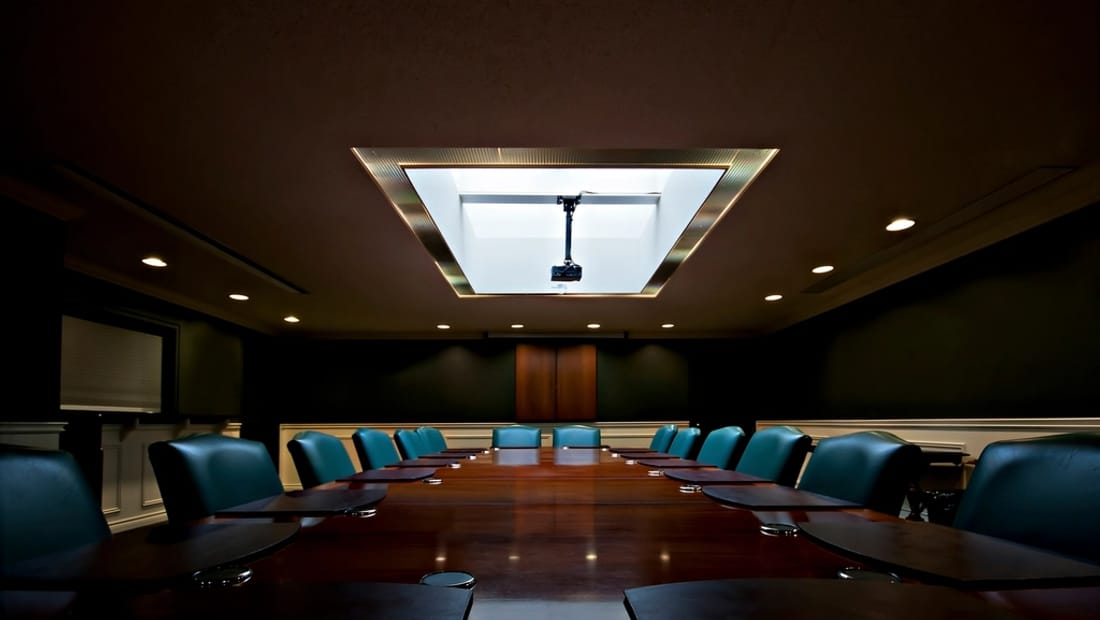 Bestuhlter Saal (Illustrationsbild)
